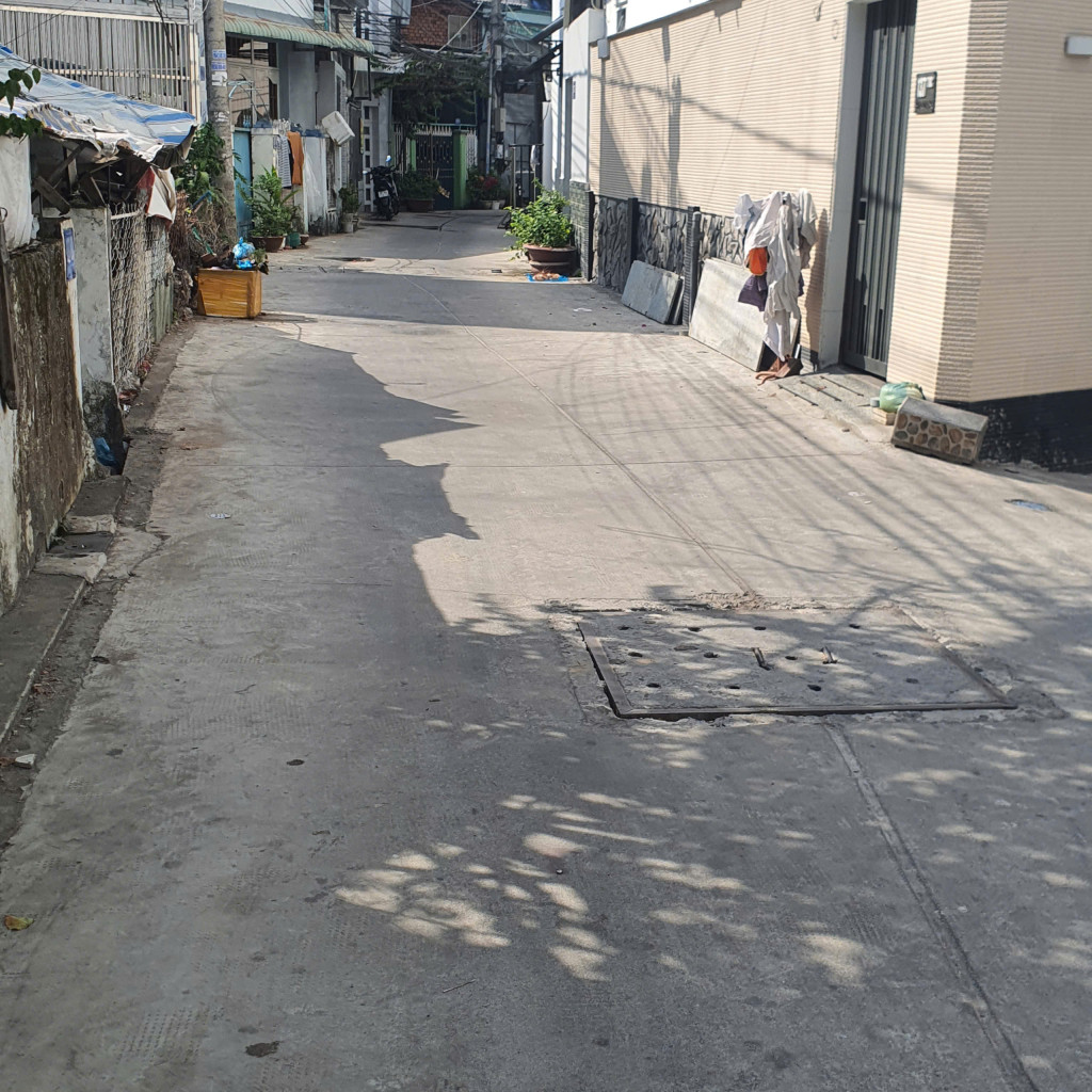 BÁN NHÀ CẤP 4 TRỆT GÁC - HẺM 137 HOÀNG VĂN THỤ - TRUNG TÂM NINH KIỀU, CẦN THƠ