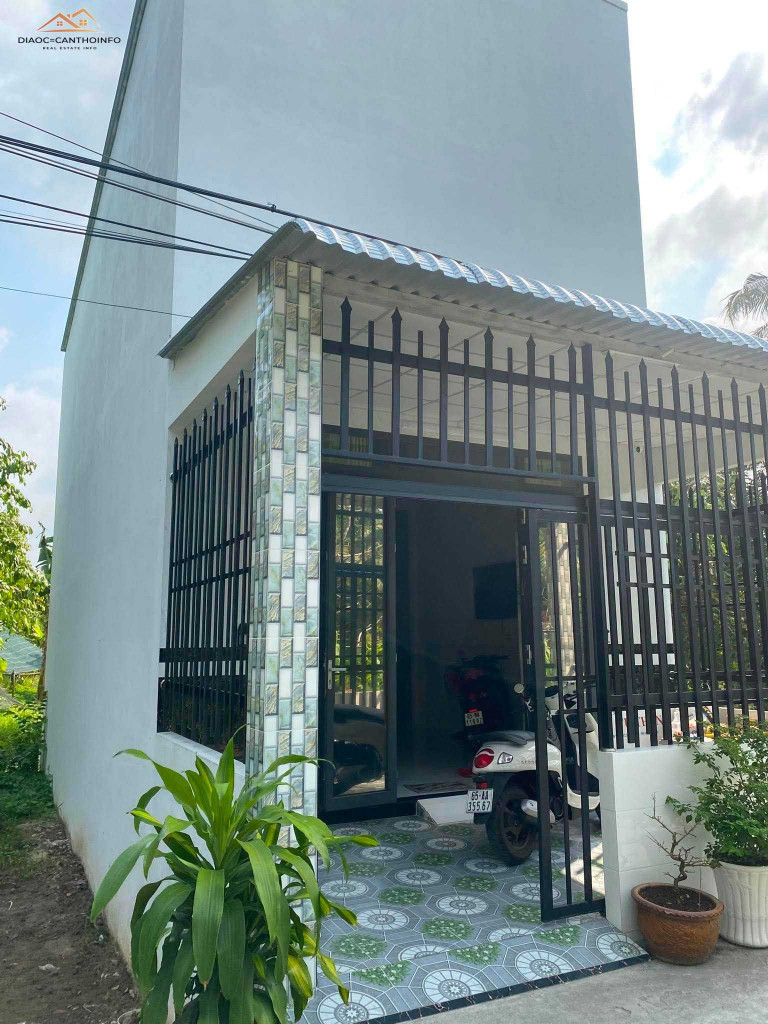 Nhà Trệt Lửng Xã Nhơn Ái, Cần Thơ