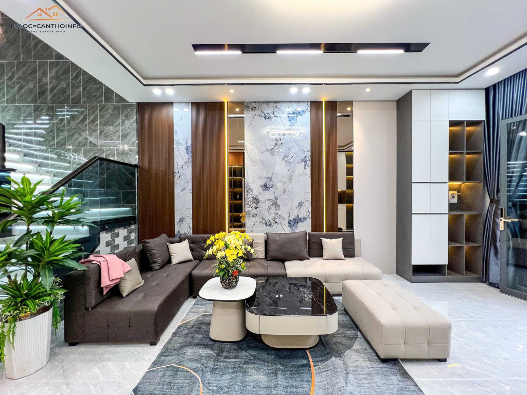 Nhà Phố Luxury 1 Trệt 2 Lầu Đường D15 KDC Hồng Loan, P. Cái Răng, Cần Thơ